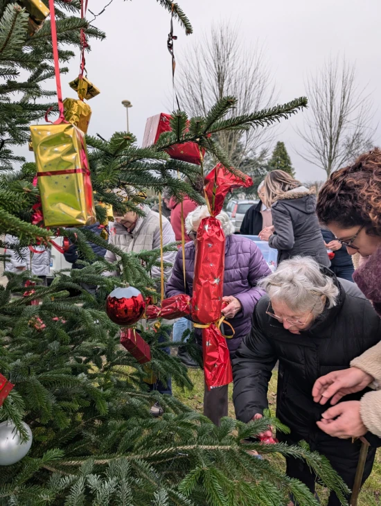 Opération Mon Beau Sapin avec Mayenne Habitat